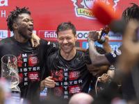 开云体育中国-关于勒沃库森逆转战胜对手，球员喜极而泣的信息