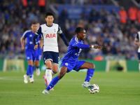 开云体育APP下载-莱斯特城主场三分，前锋突然爆发助球队逼近榜首