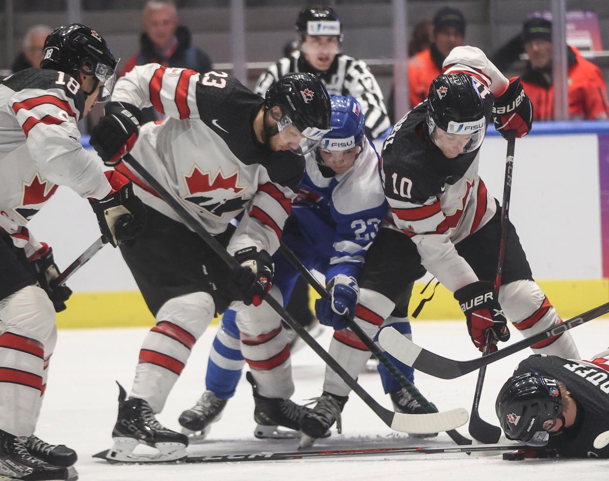 加拿大球员获邀参加慈善足球友谊赛