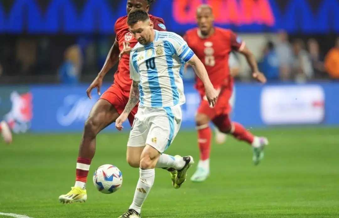 关于阿根廷队在欧洲预选赛中以绝佳状态连胜！的信息