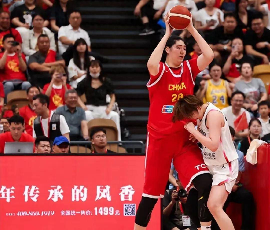 亚洲杯篮球赛东道主实力出众夺冠 亚洲杯篮球赛东道主实力出众夺冠