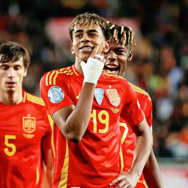 欧国联赛季硝烟弥漫，擂台对决精彩纷呈