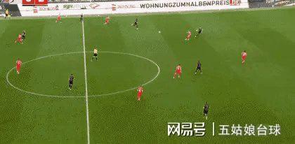 拜仁慕尼黑再次登顶,实力无人能敌的简单介绍 拜仁慕尼黑再次登顶,实力无人能敌的简单介绍