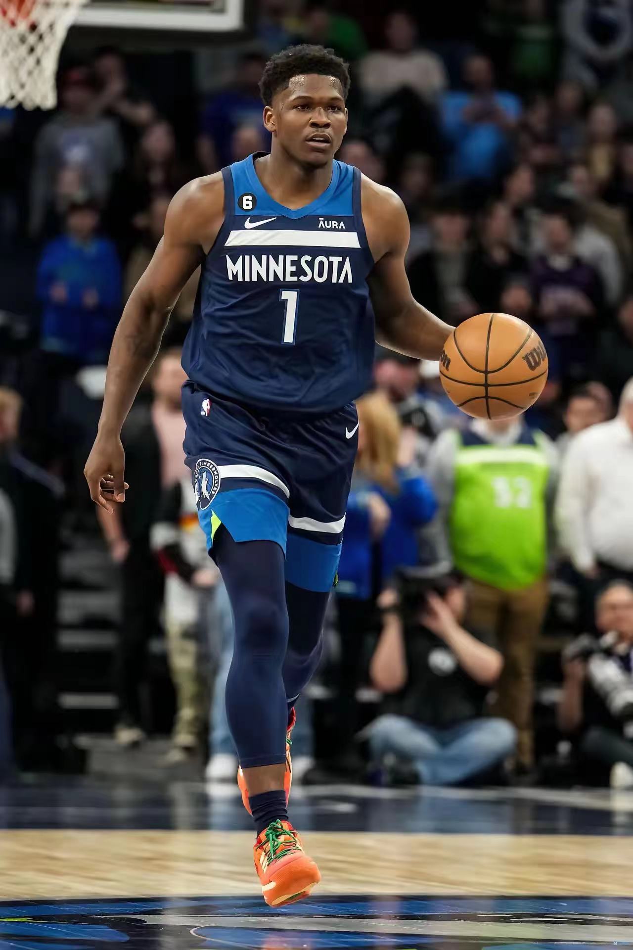 森林狼击败骑士，唐斯独得32分