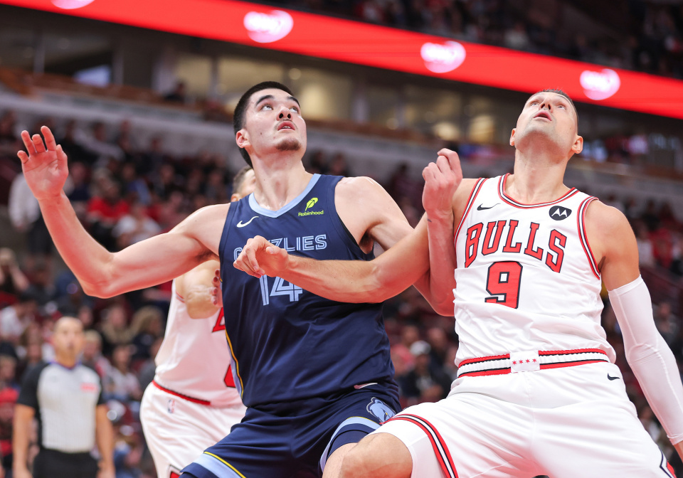 灰熊主场战胜公牛,不败守擂 灰熊主场战胜公牛,不败守擂