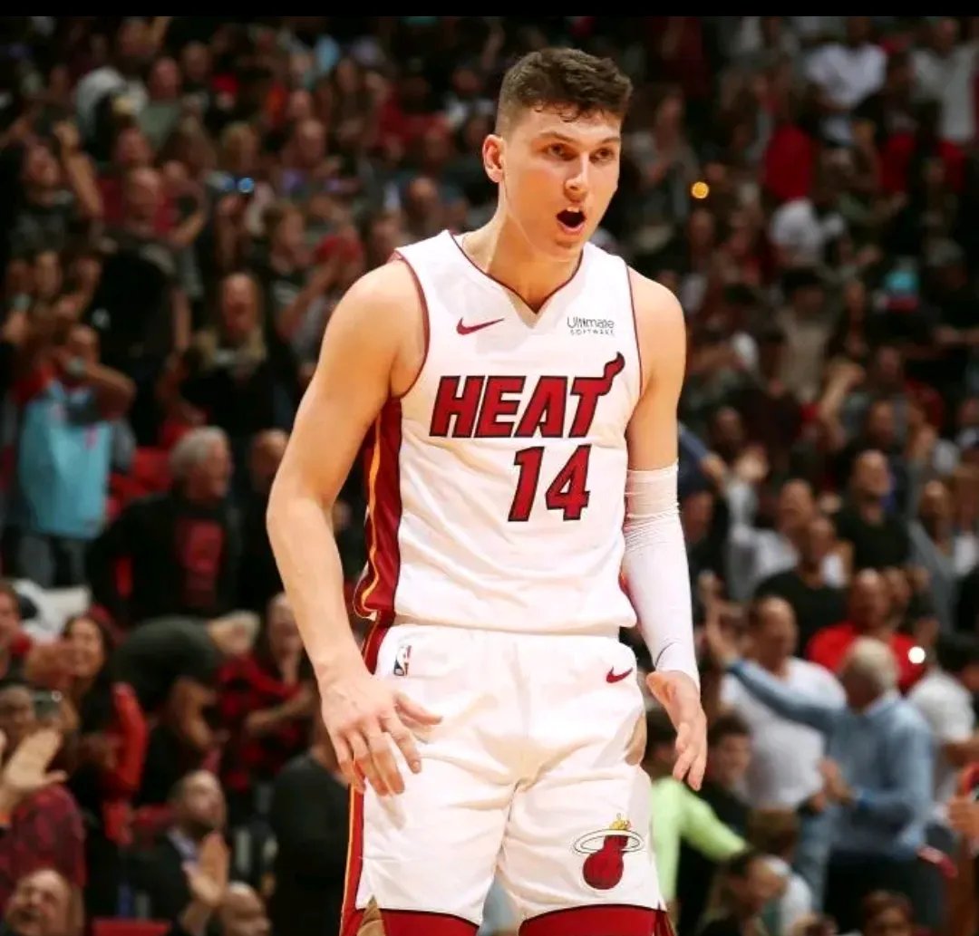 雄鹿客场战胜热火，取得两连胜