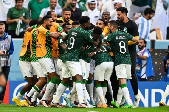 新赛季开启，球队备战迎战挑战